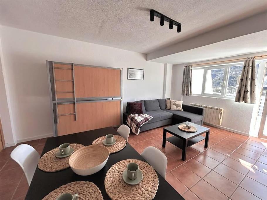 Little Rest Montblanc 6 Pax Personas Wifi Garaje Plaza Pradollano Διαμέρισμα Monachil Εξωτερικό φωτογραφία